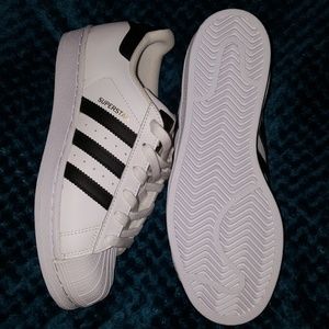 Adidas Superstar